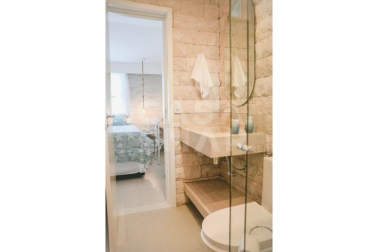 Linda casa com 4 quartos, completíssima, em condomínio