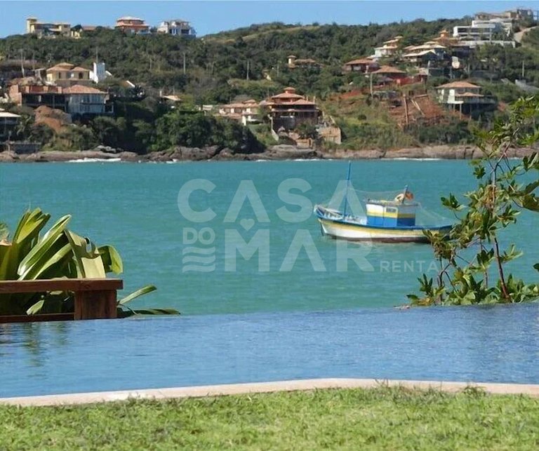 Lindíssima Casa Pé na Areia da Praia da Ferradura, com mais