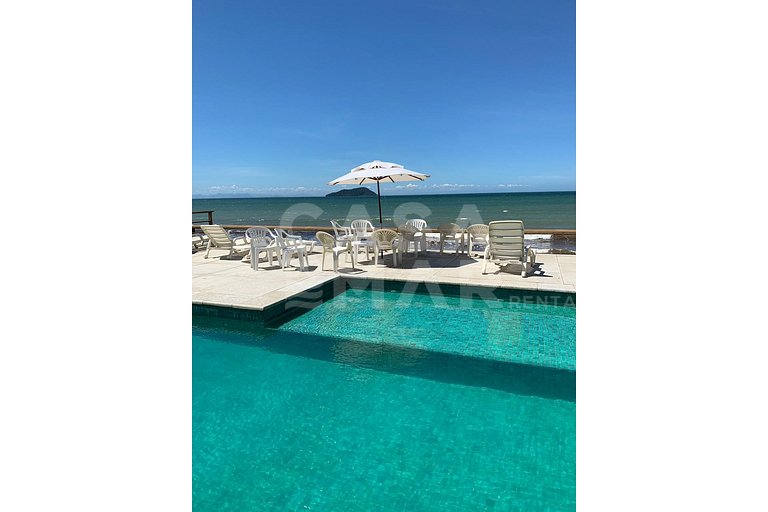 Linda casa frente mar, com 4 suítes, em condomínio em Mangui