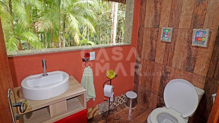 Swan Lake site, with four bedrooms, in condominium with 24hr