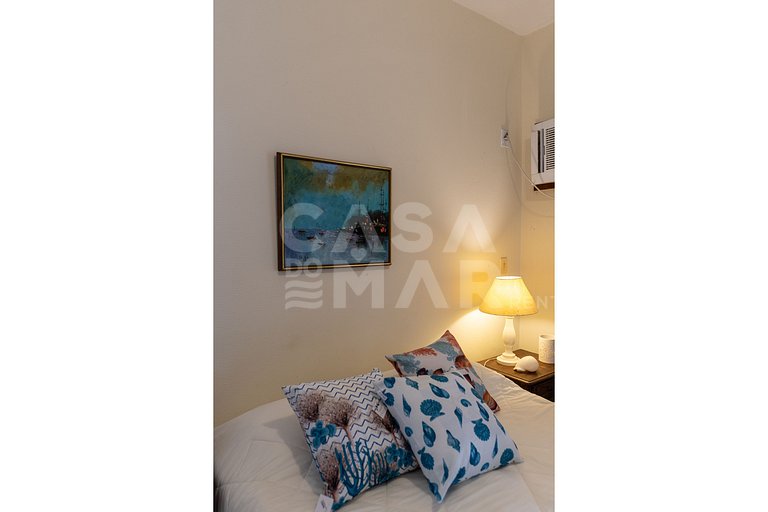 Beautiful house with 4 suites, in condominium, in the right