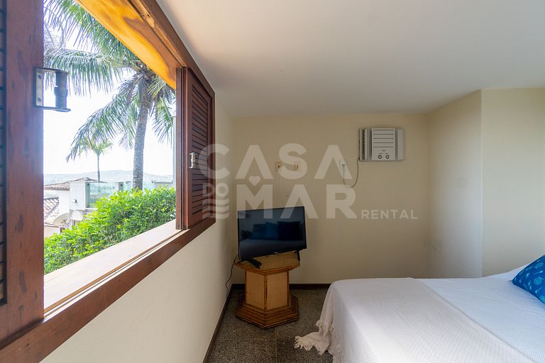 Beautiful house with 4 suites, in condominium, in the right