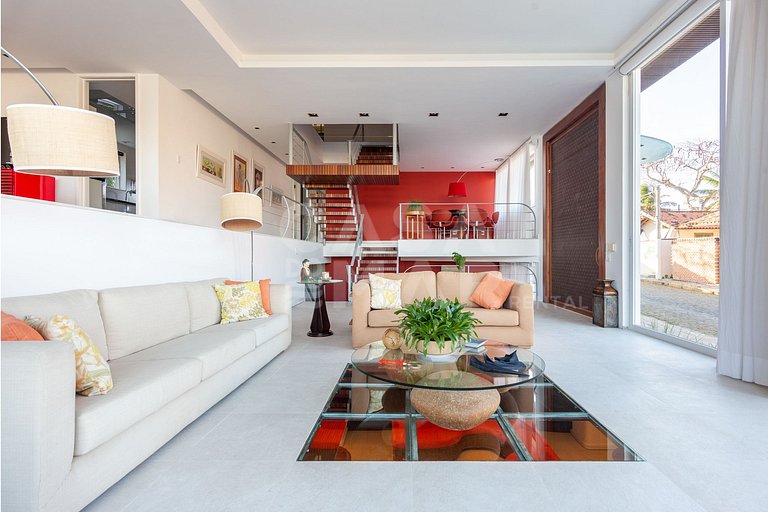 Linda casa com 6 suítes, em condomínio frente mar, em Geribá