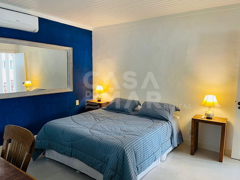 Beautiful house with 6 bedrooms, swimming pool, next to the
