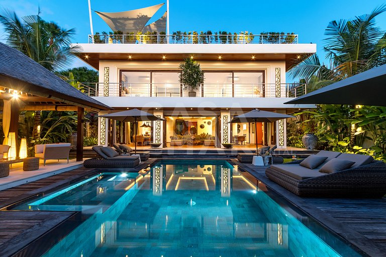 Beautiful house with 4 suites, complete, close to the best b