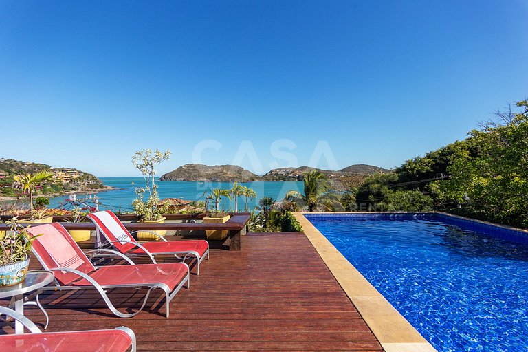 Beautiful house with 8 suites, and paradisiacal view of Ferr