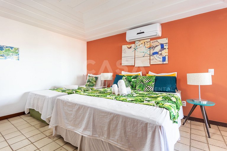 Linda casa com 8 suítes, e vista paradisíaca da praia da Fer