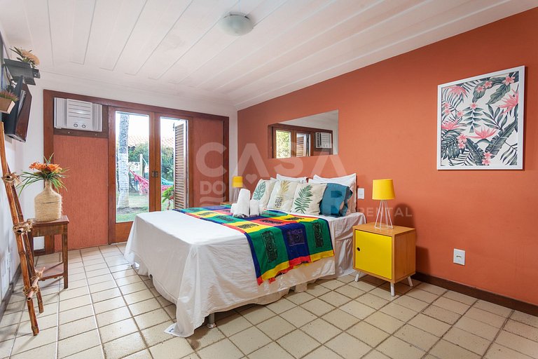 Linda casa com 8 suítes, e vista paradisíaca da praia da Fer