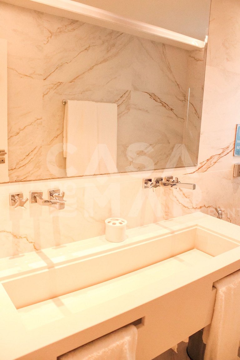 Beautiful house in Ferradura, just 50 meters from the beach,