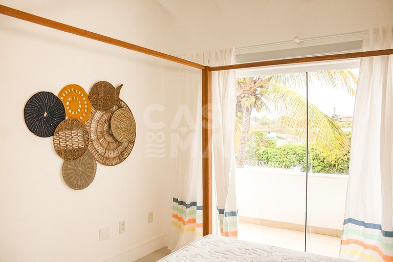 Linda casa na Ferradura, a apenas 50 metros da praia, com oi