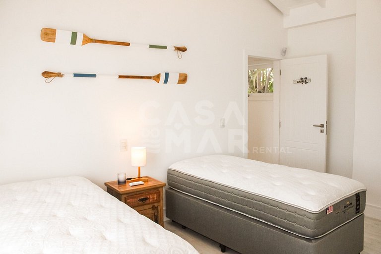Beautiful house in Ferradura, just 50 meters from the beach,