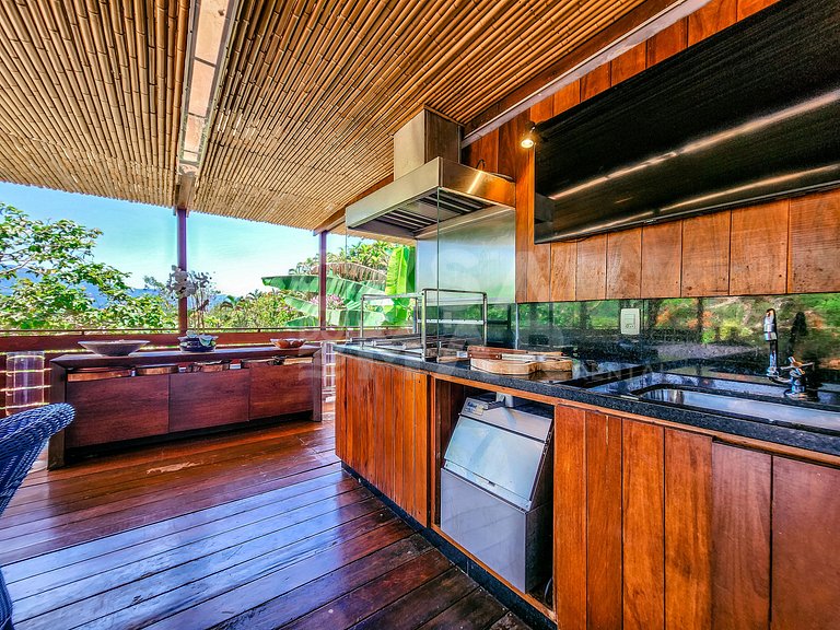 Linda casa com seis amplas suítes, vista fantástica, no cond