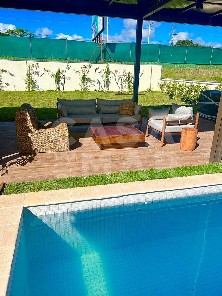 Linda casa de praia, com 4 suítes, completíssima, no melhor