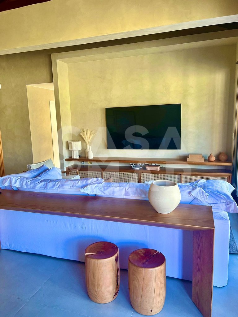 Beautiful beach house, with 4 suites, very complete, in the