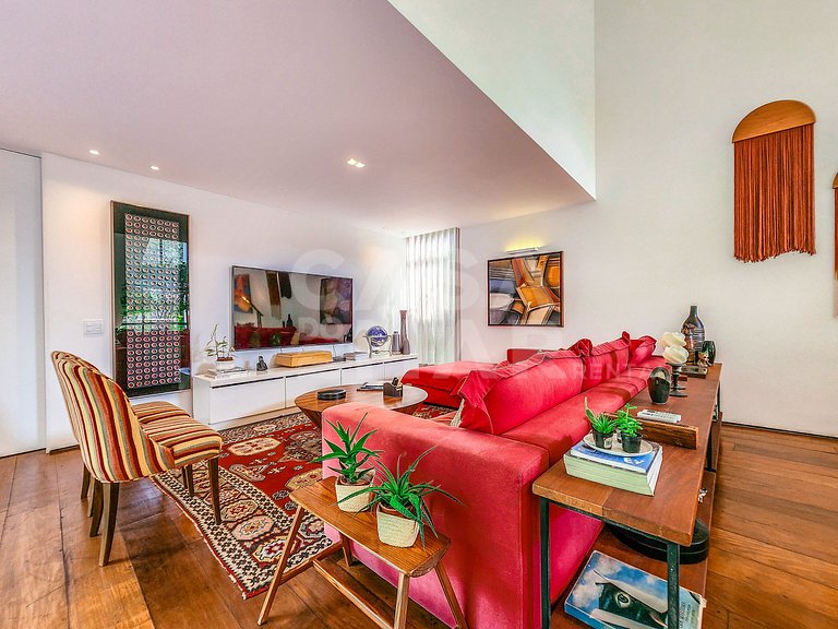 Linda casa com 5 suítes em condomínio (Rio de Janeiro)