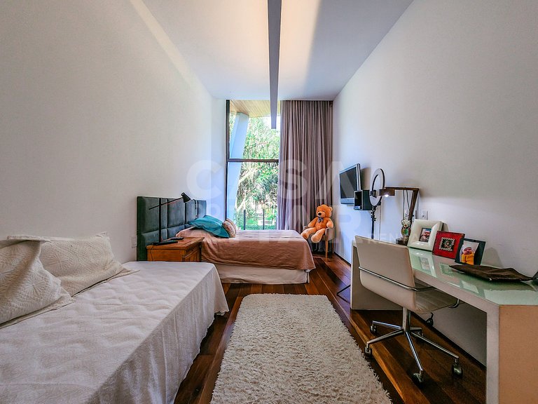 Linda casa com 5 suítes em condomínio (Rio de Janeiro)