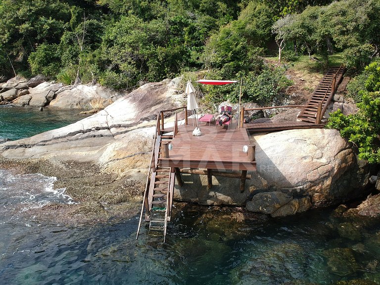 Beautiful house in Ilhabella, with four suites, and incredib