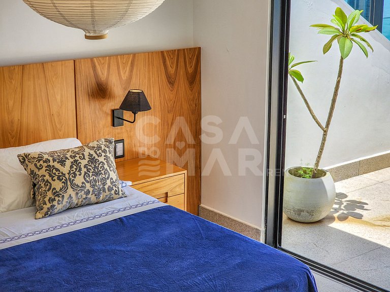 Casa espetacular com 9 suítes, frente mar, completíssima