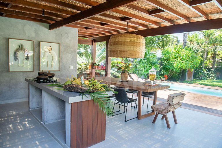 Linda casa com 4 suítes com piscina privativa