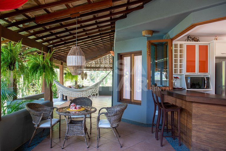 Linda casa com 4 suítes com piscina privativa