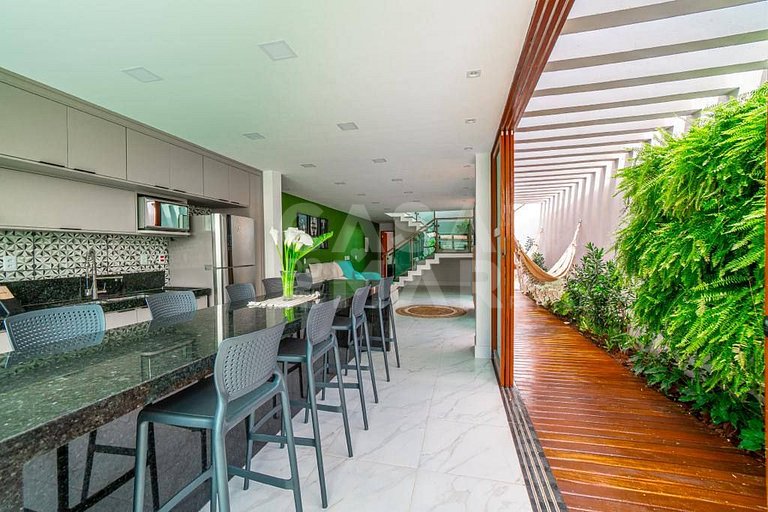 Beautiful House with Pool in Paraty