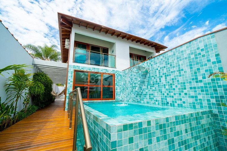 Bela Casa com Piscina em Paraty