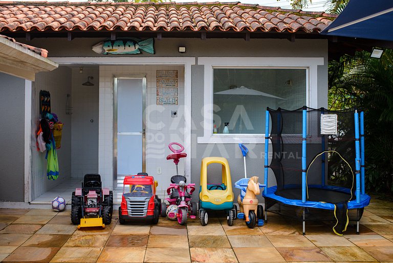 Linda Casa com Piscina, Condomínio Porto Frade com praia pri