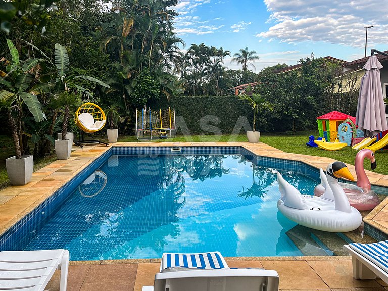 Linda Casa com Piscina, Condomínio Porto Frade com praia pri