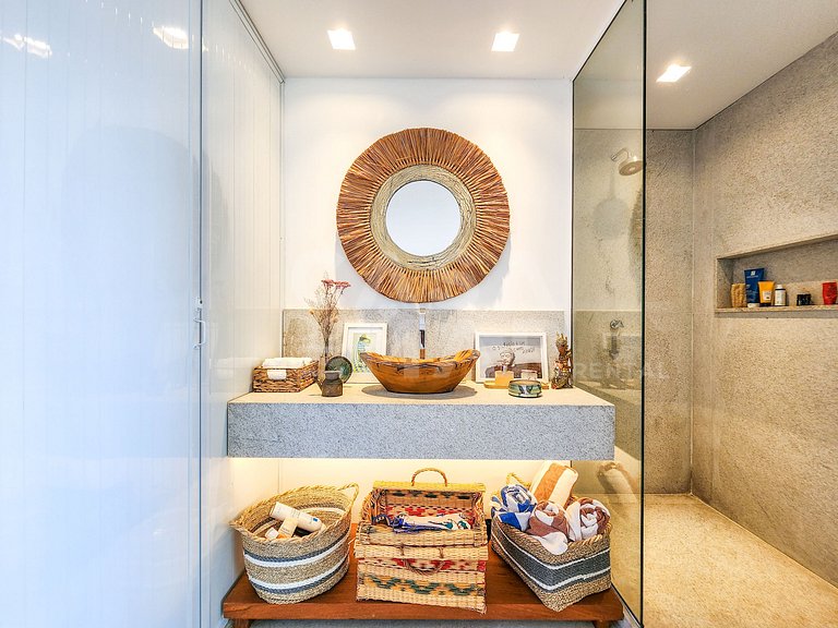 Linda casa com 3 suítes, piscina, espaço gourmet e vista enc