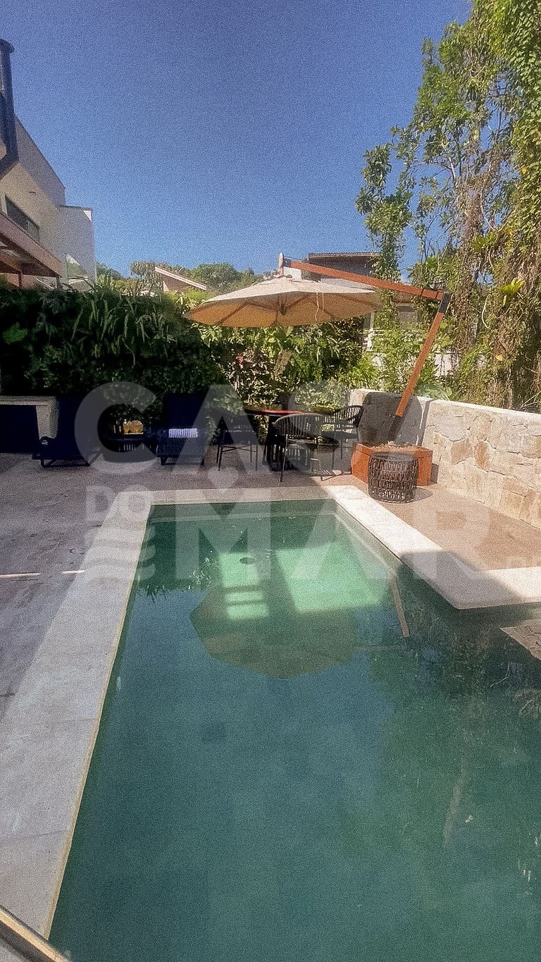 Casa muito charmosa, localizada no melhor condomínio de Mare