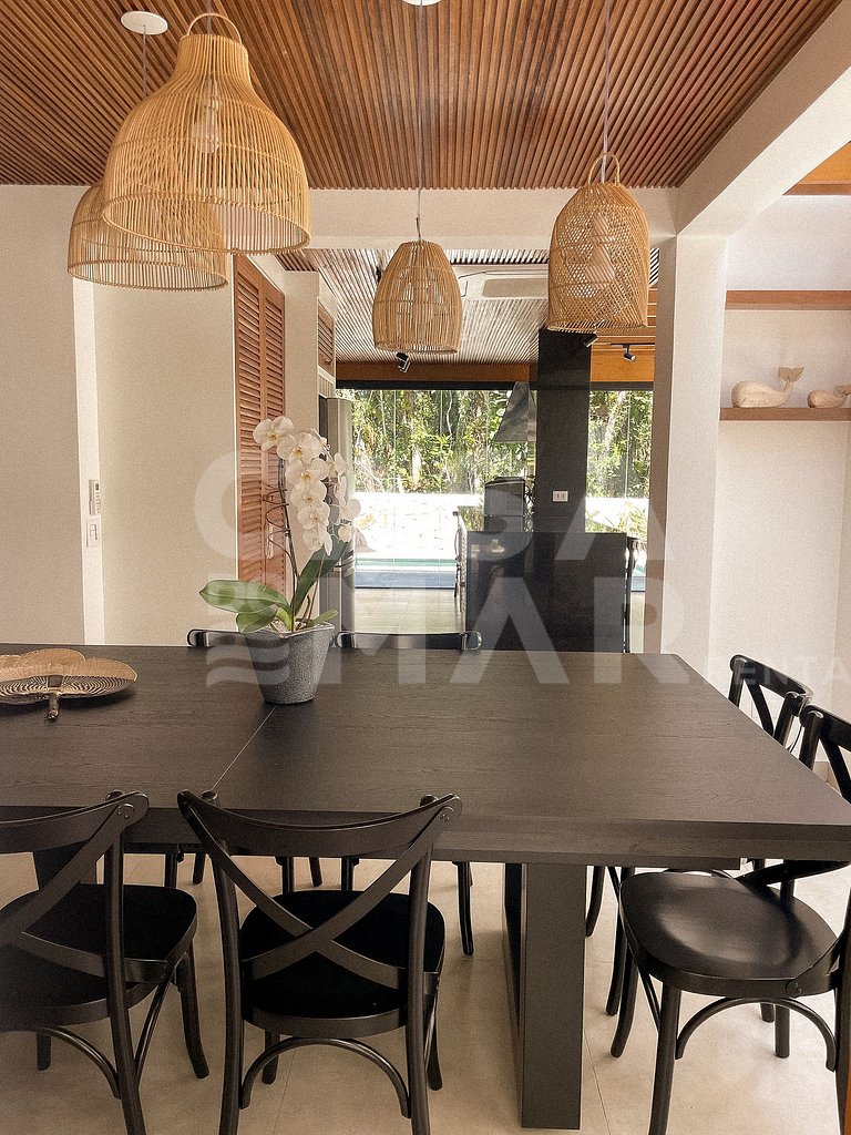 Very charming house, located in the best condominium in Mare
