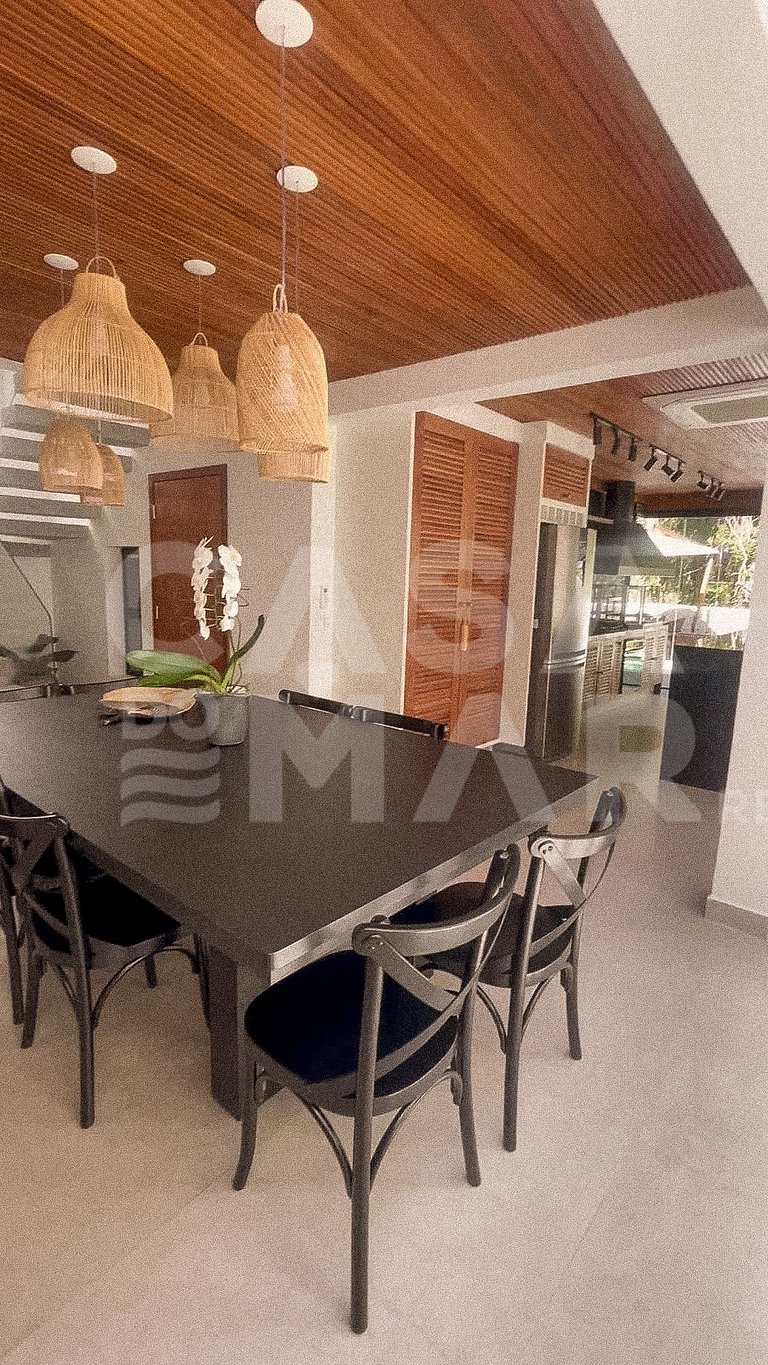 Very charming house, located in the best condominium in Mare
