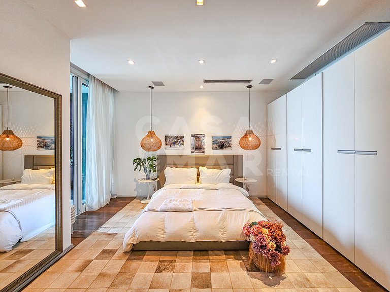 Beautiful house in Joá, with an incredible view of the sea i