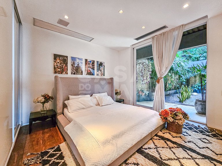 Linda casa no Joá, com vista incrível do mar do Rio