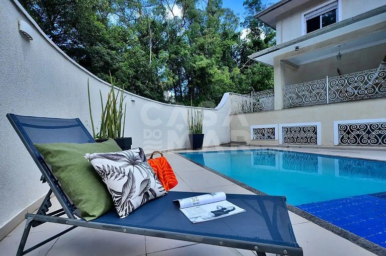 Luxuosa Mansão com Piscina no coração de São Paulo