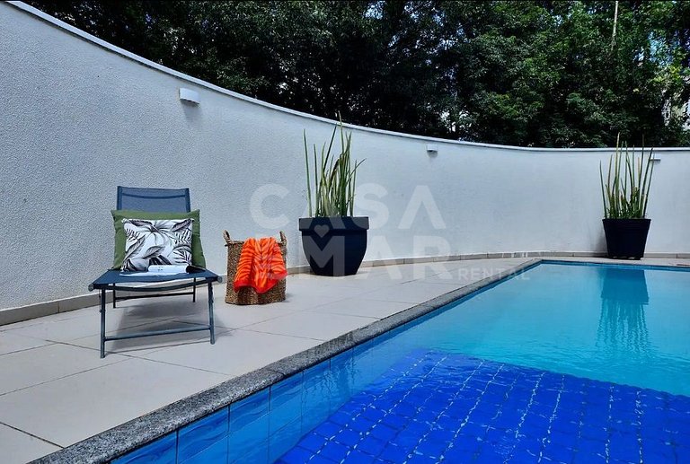 Luxuosa Mansão com Piscina no coração de São Paulo