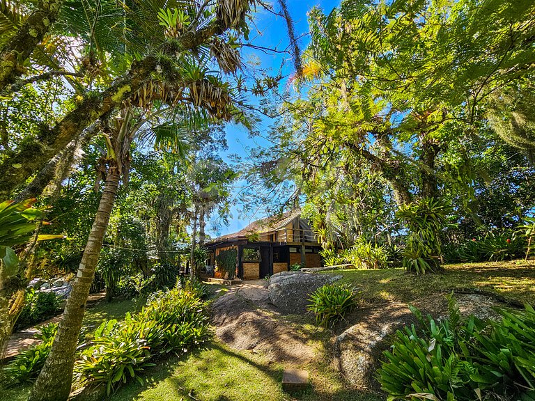 Magnífica ilha paradisíaca, em Angra dos Reis