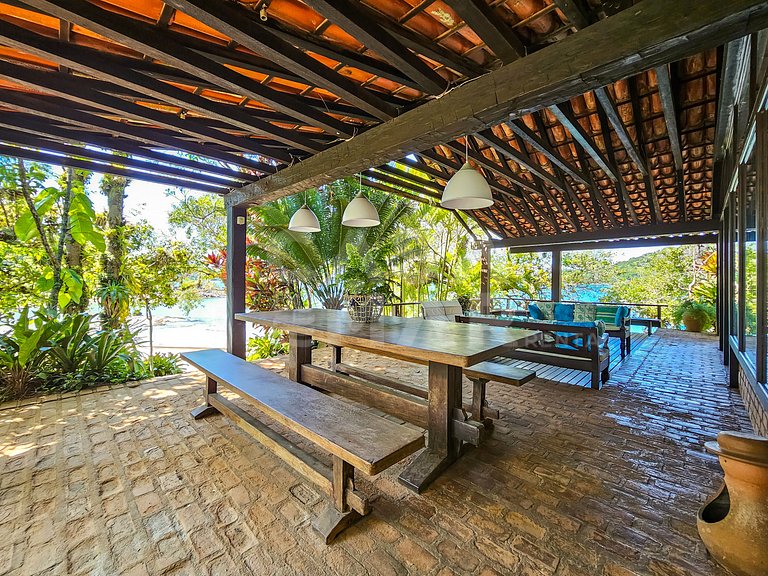 Magnífica ilha paradisíaca, em Angra dos Reis