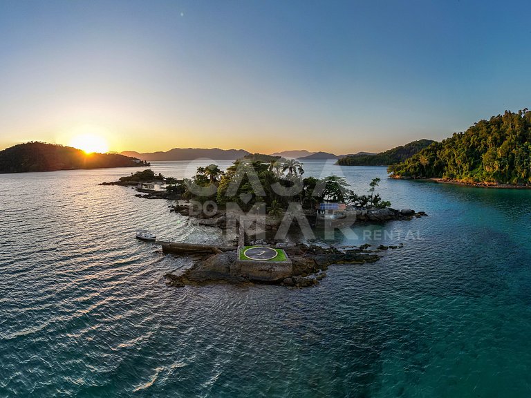 Magnífica ilha paradisíaca, em Angra dos Reis