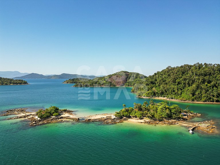 Magnífica ilha paradisíaca, em Angra dos Reis