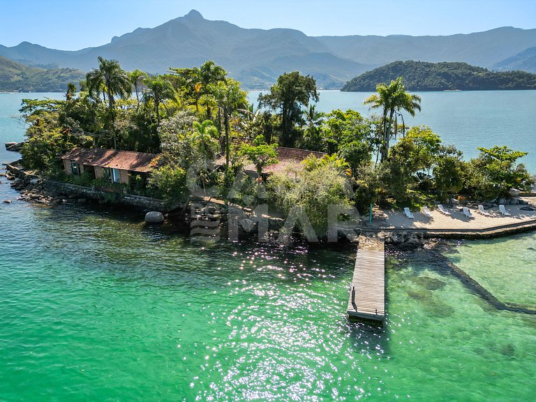 Magnífica ilha paradisíaca, em Angra dos Reis