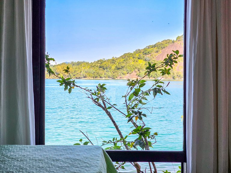 Magnífica ilha paradisíaca, em Angra dos Reis
