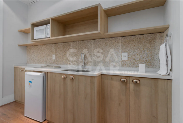 Linda casa com cinco suítes, em condomínio de alto luxo
