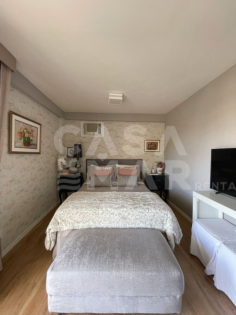 Linda casa com 5 quartos, em condomínio no Recreio