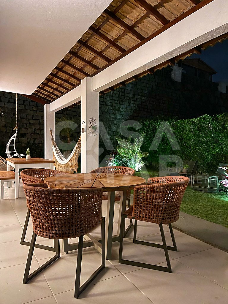 Beautiful house with 4 bedrooms, swimming pool, barbecue, in