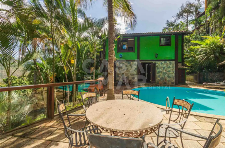 Vivencie o Luxo e a Natureza nesta linda casa