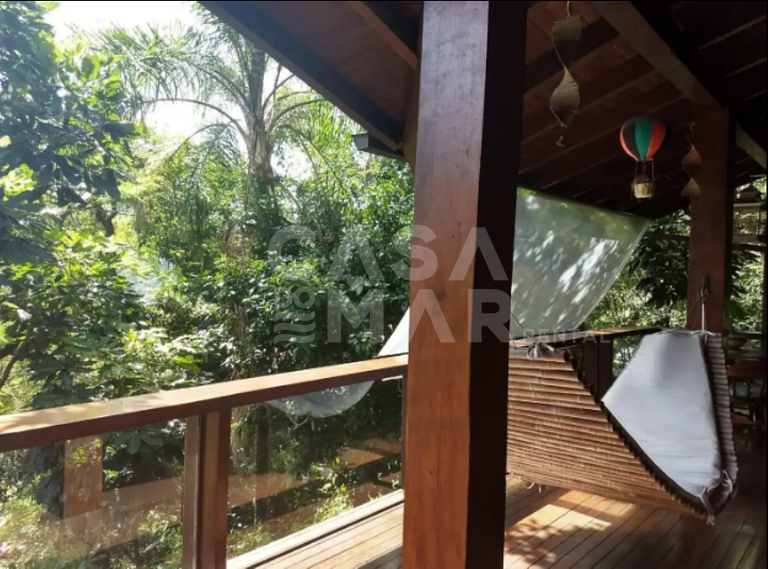 Vivencie o Luxo e a Natureza nesta linda casa
