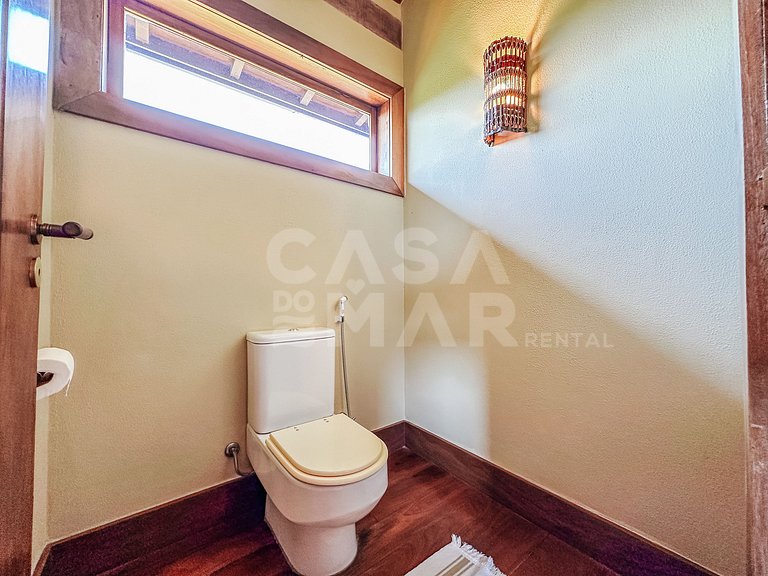 Linda casa com cinco suítes, na Ferradura