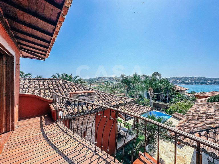 Linda casa com cinco suítes, na Ferradura
