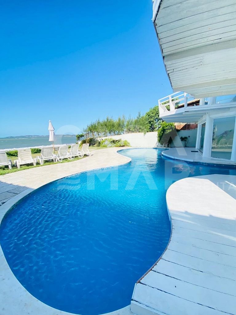 Vivencie o Luxo e a Natureza nesta linda Mansão!